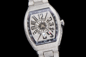 DinsFins Diamonds ICed out Watchesni